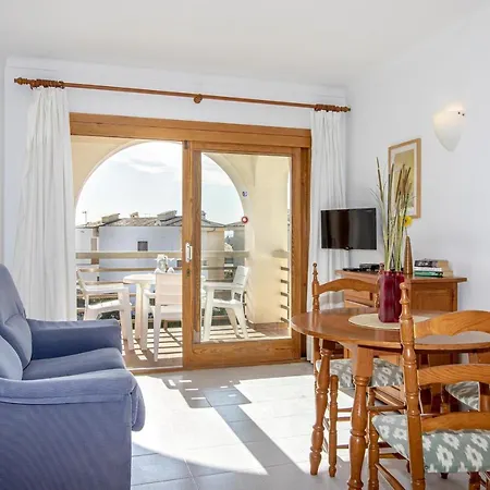 Lladoner 2g Apartment